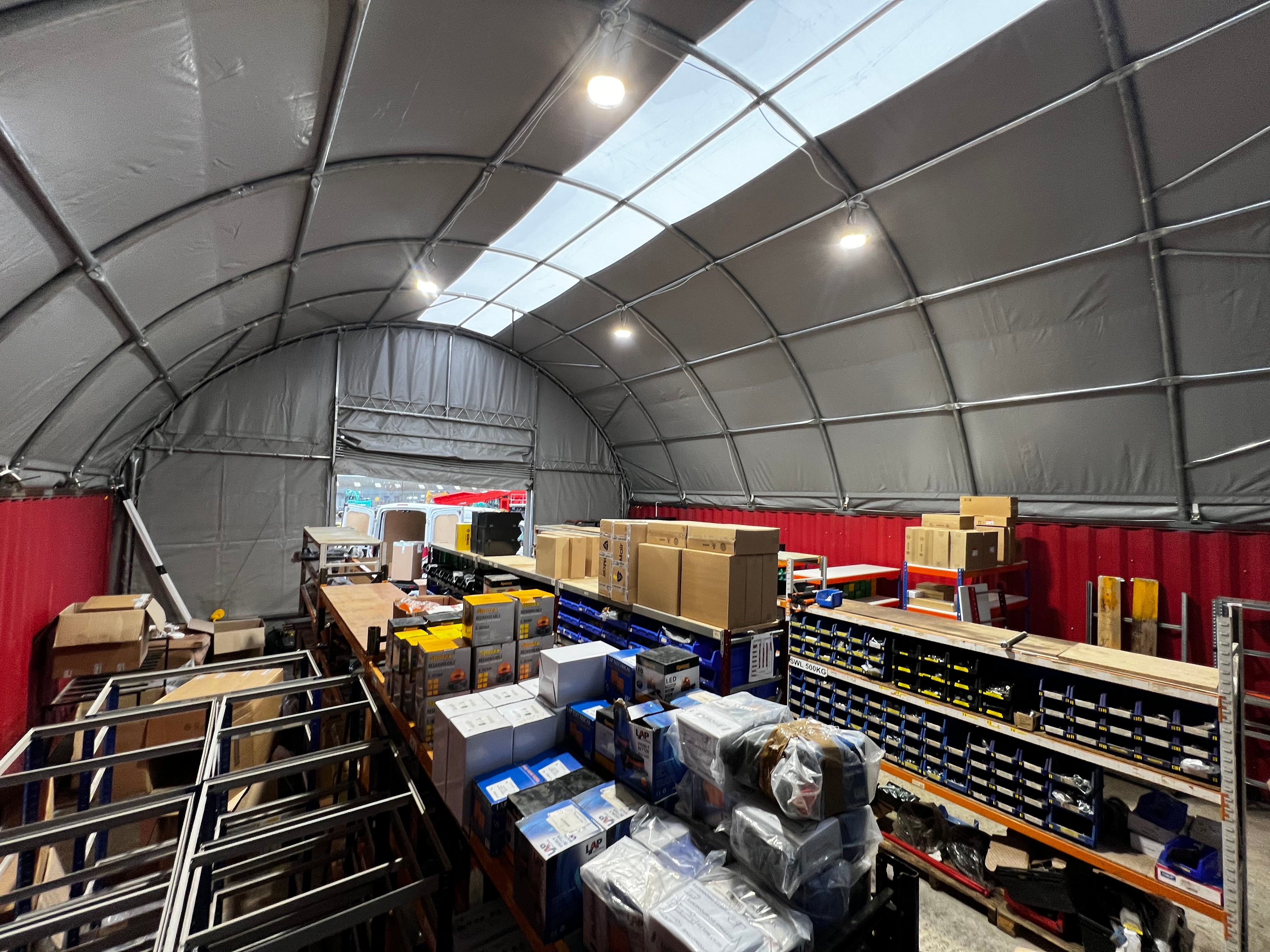 Tenda Kontejnerësh - 33ft x 40ft x 12ft (10m x 12m x 3.6m)