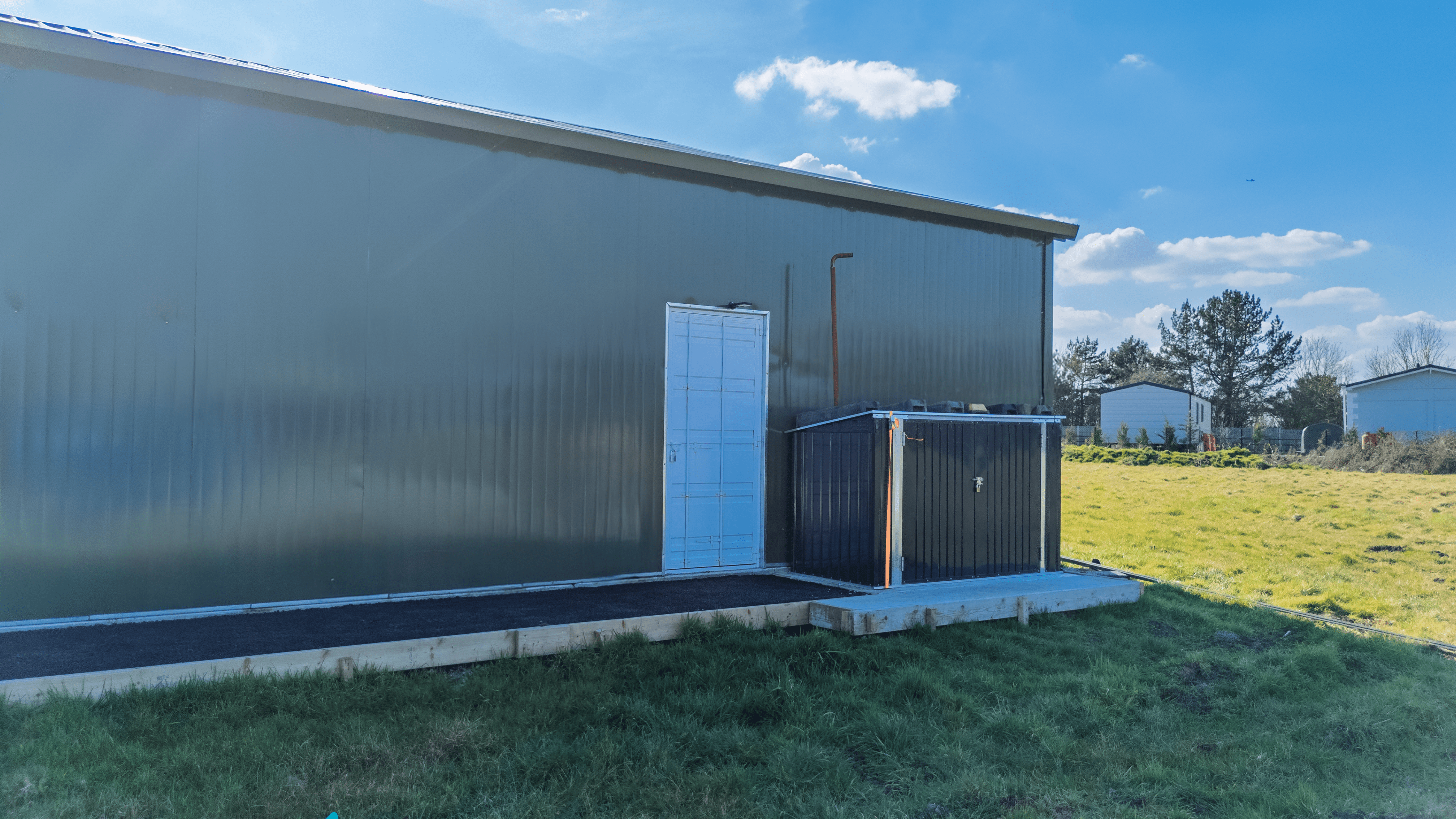 Hangari i Aeroplanëve prej Çeliku