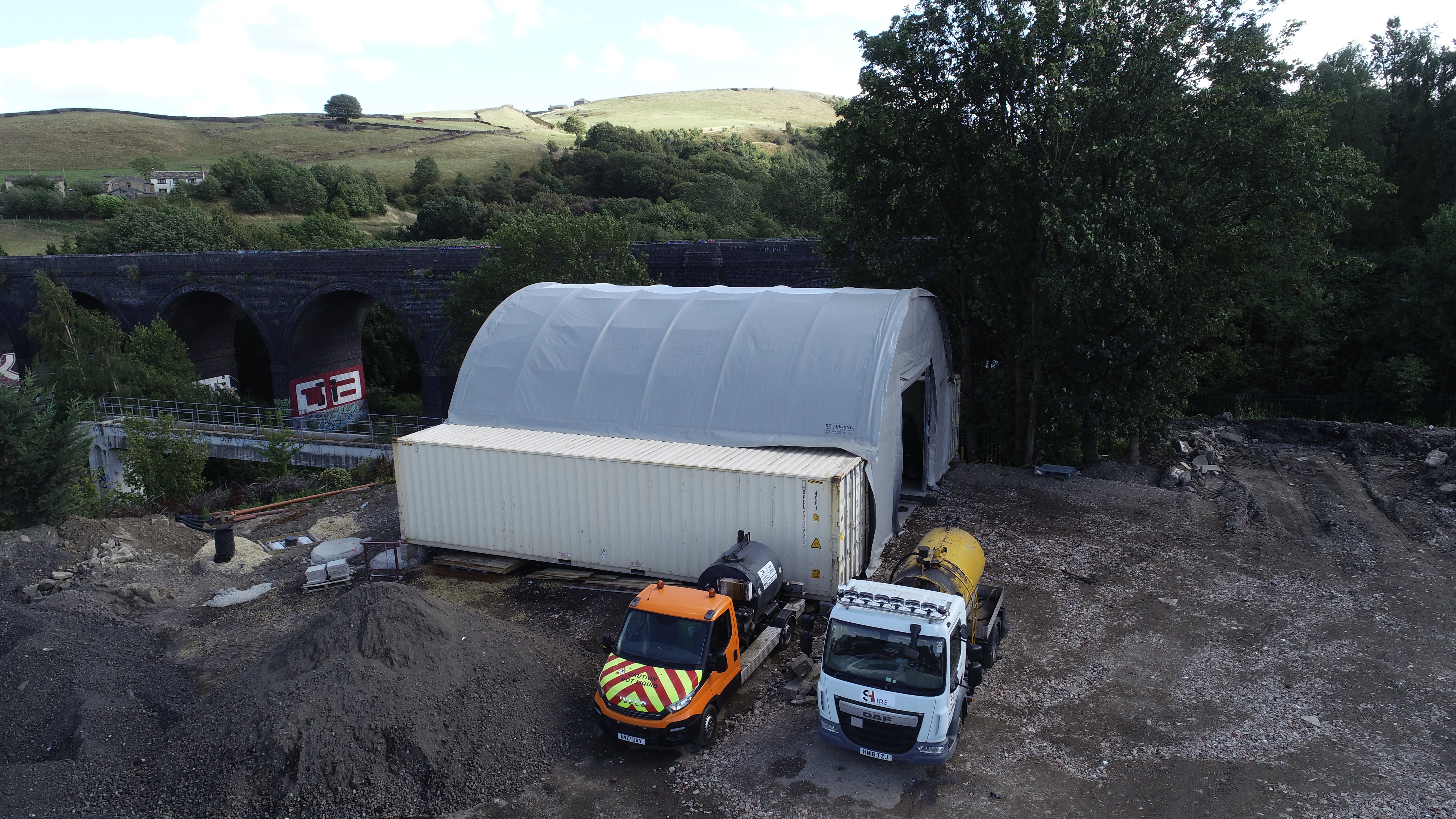 Tenda Kontejnerësh - 33ft x 40ft x 12ft (10m x 12m x 3.6m)