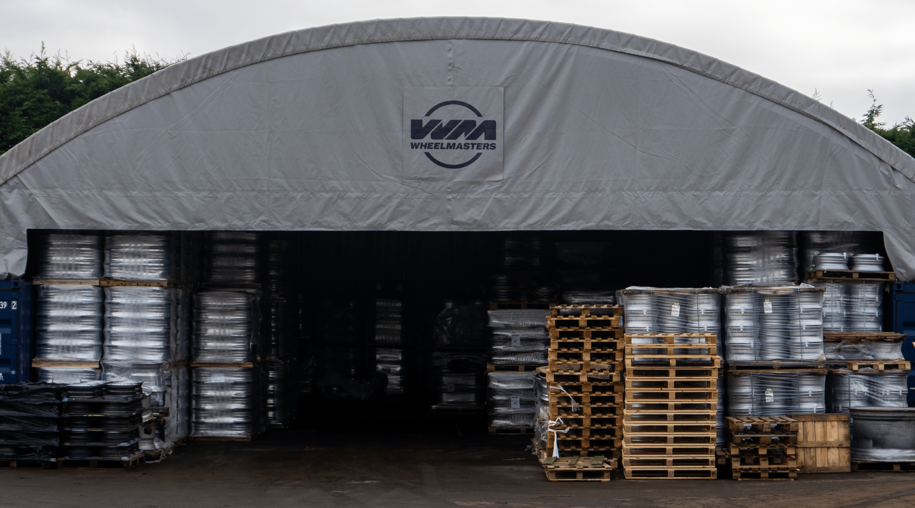 Strehë Kontejneri - 60ft x 40ft x 20ft (18.3m x 12m x 6m) E Instaluar Jashtë kontejnerëve