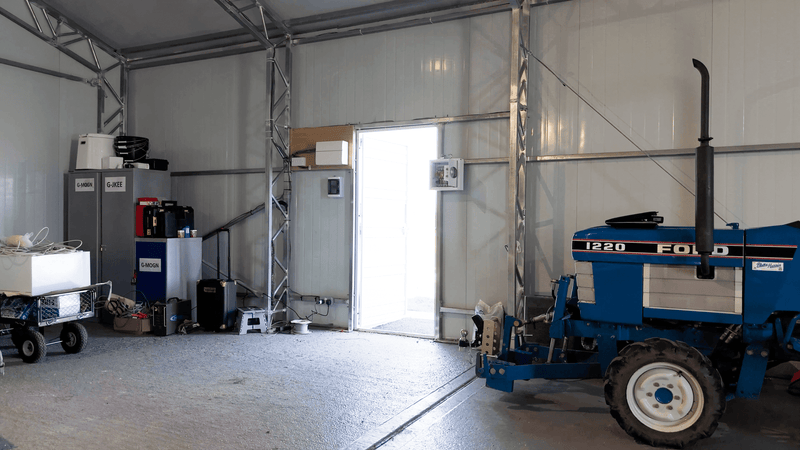 Hangari i Aeroplanëve prej Çeliku