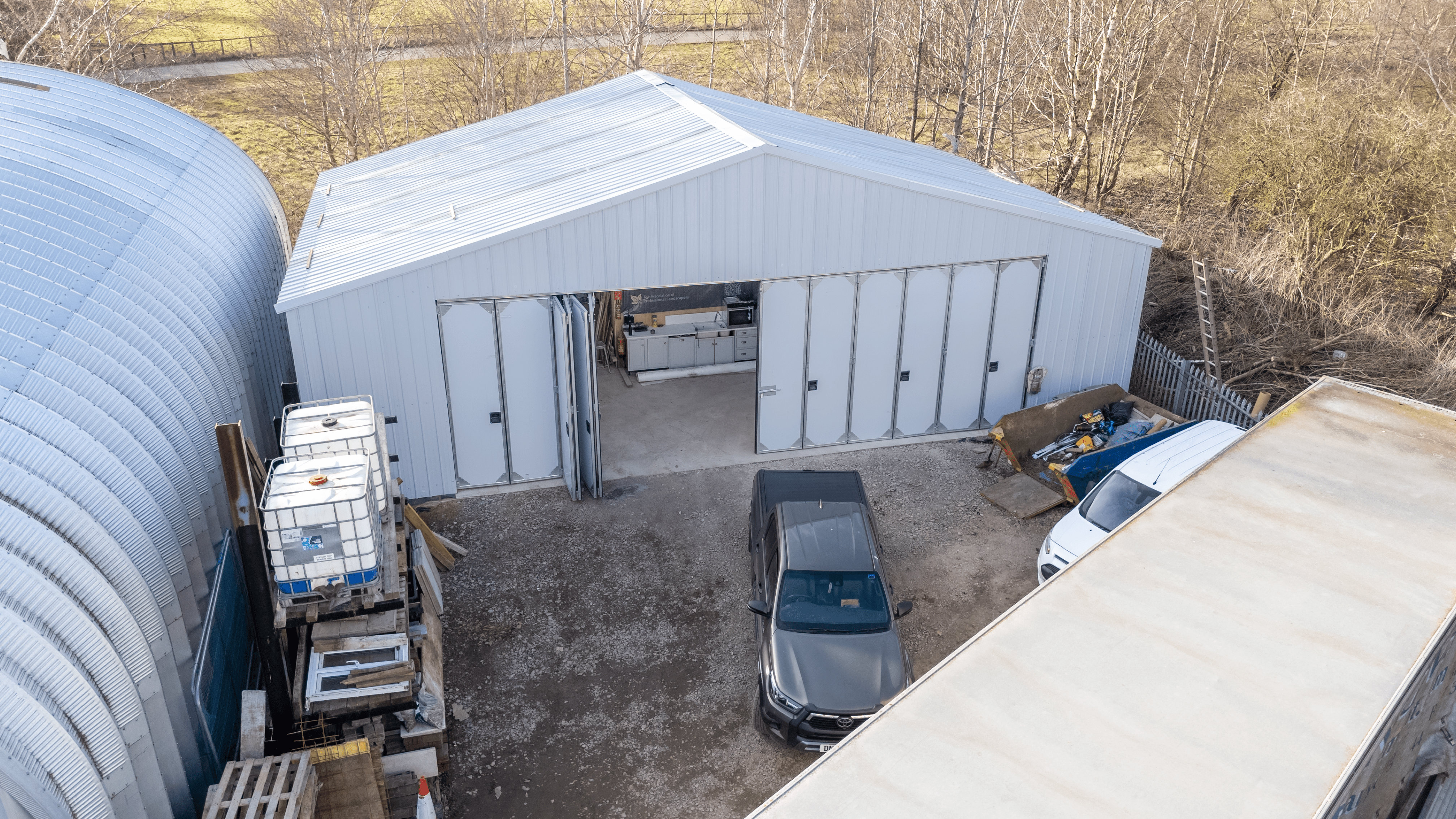 Hangari i Aeroplanëve prej Çeliku