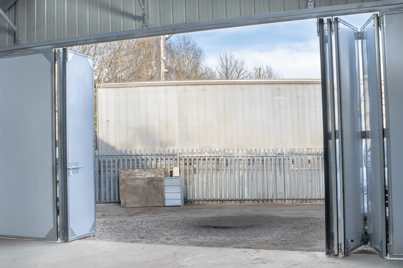 Hangari i Aeroplanëve prej Çeliku