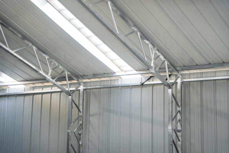 Hangari i Aeroplanëve prej Çeliku