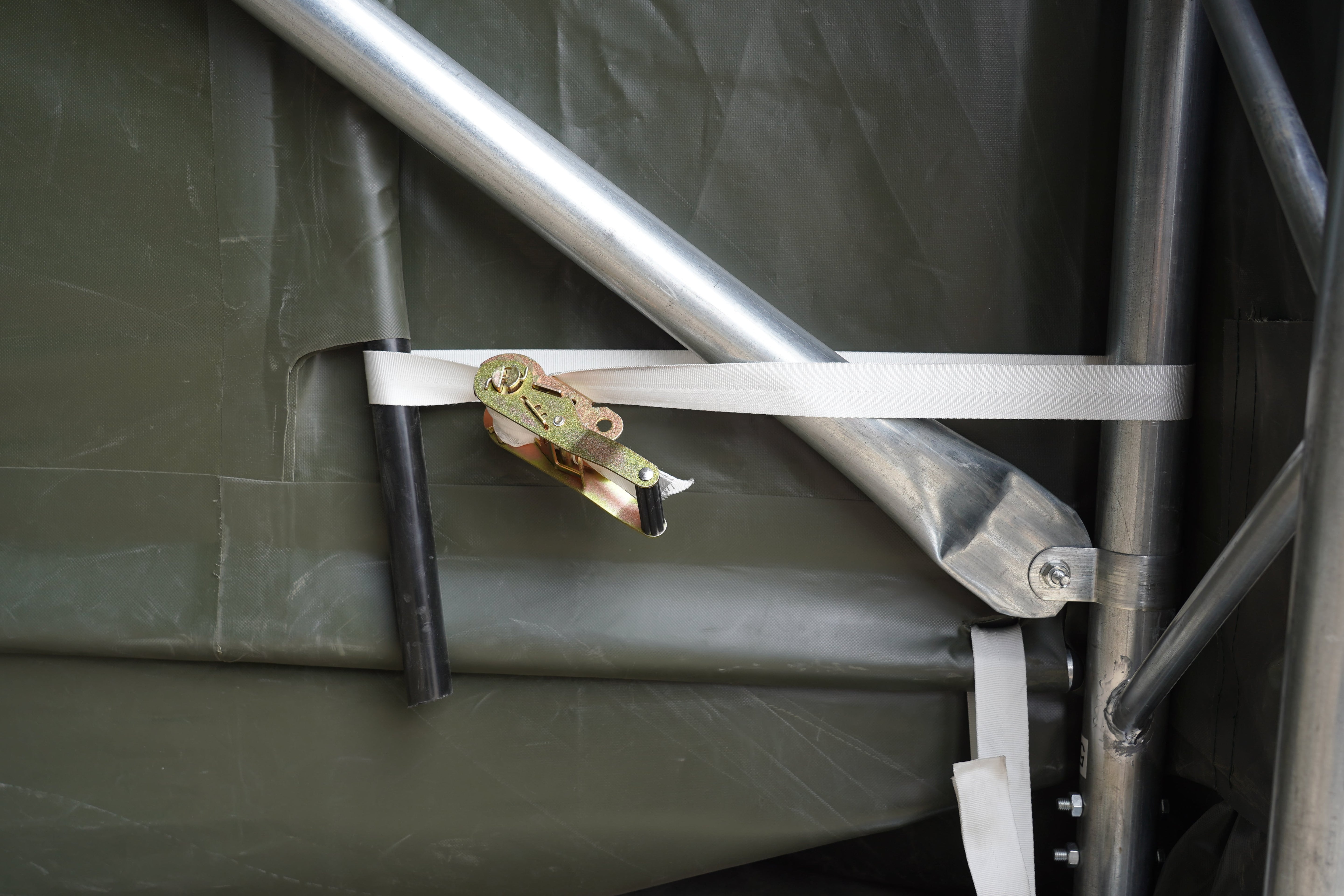 Hangari i Aeroplanëve | Gjelbër